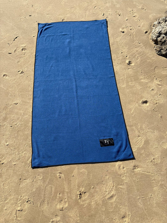 Tide Magnet Towel